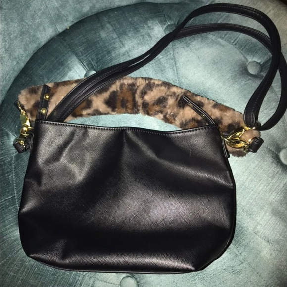 Betsy Johnson purse - Picture 9 of 9